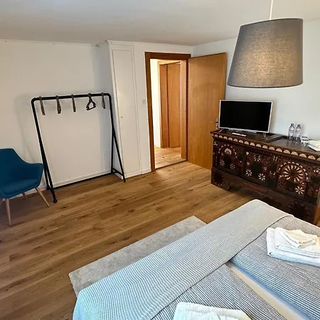 Apartment Alpina *